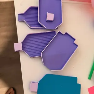 Tray with lid